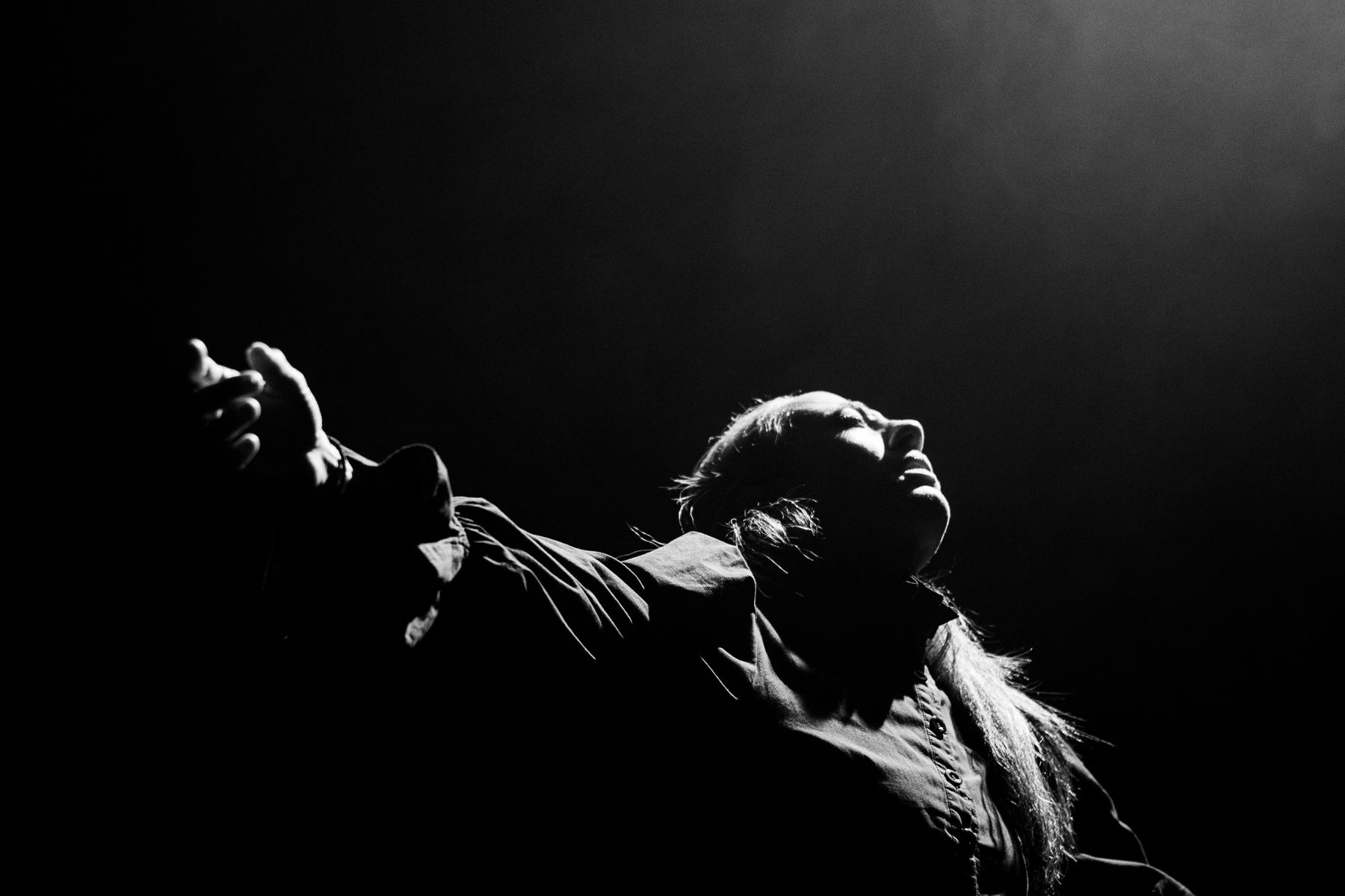 Cyrano — bras ouverts